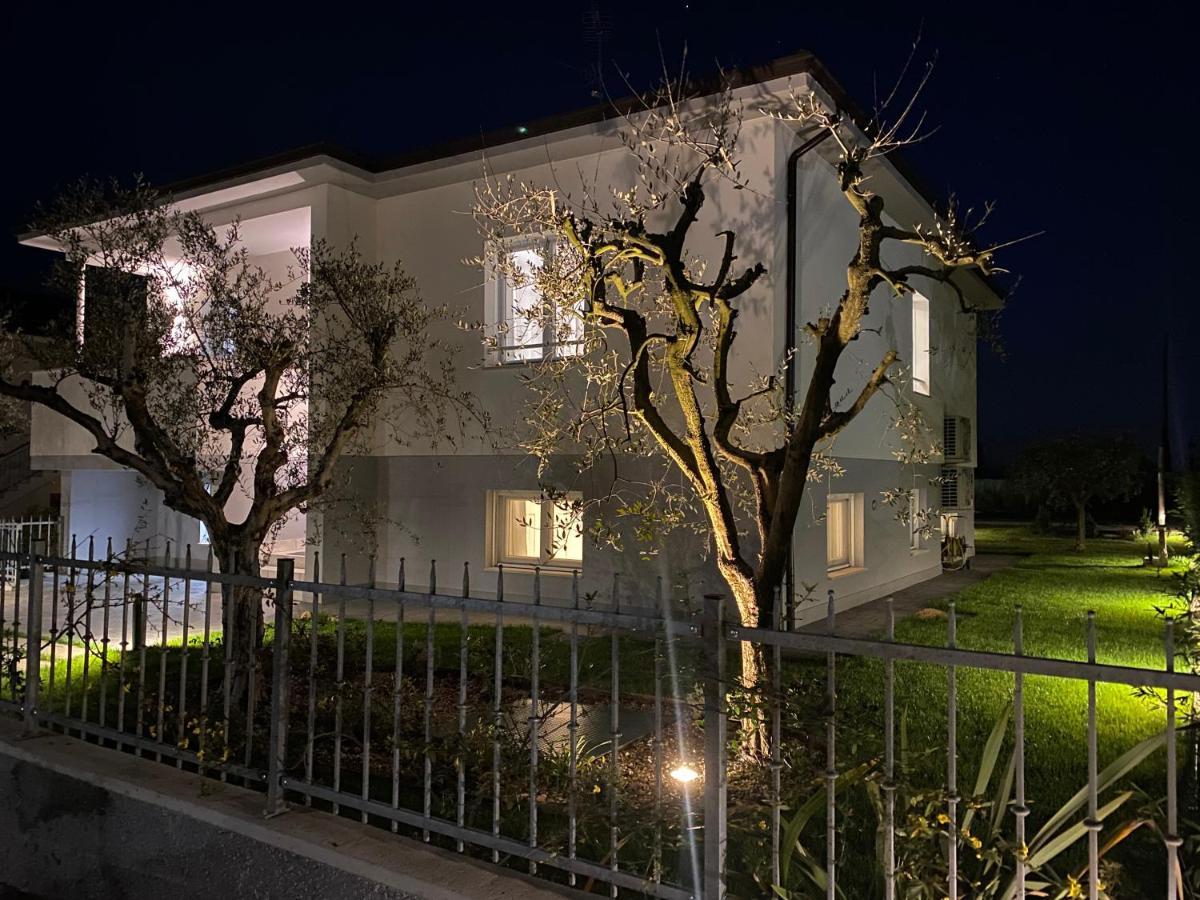 Mincio Relais Bed & Breakfast Castelnuovo del Garda Bagian luar foto