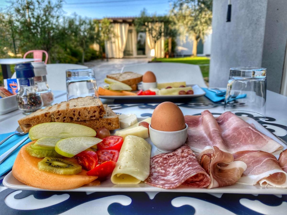 Mincio Relais Bed & Breakfast Castelnuovo del Garda Bagian luar foto
